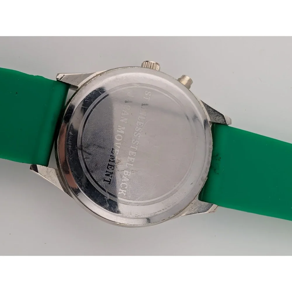 Christmas Tree Multicolor Light Up Dial Green Silicone Band- New‎ Battery
